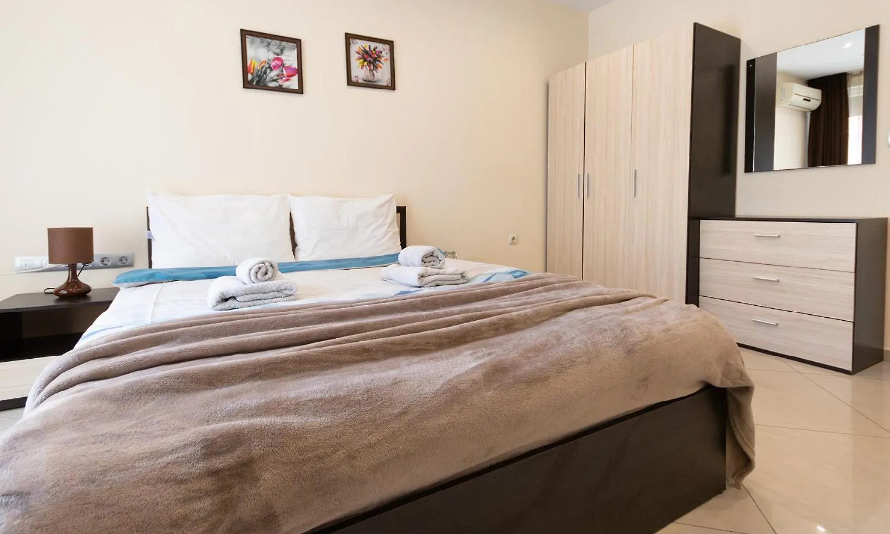 Becentral! By Rv Apartments Варна 0*,  Болгария